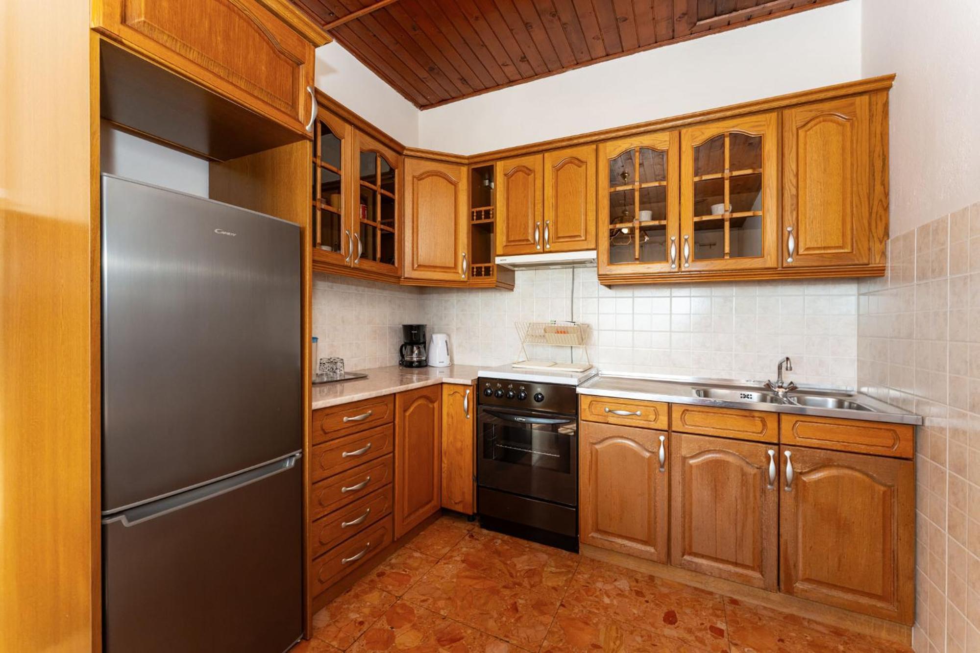 Apartments Adriana สตารีกราด-ปาเคลนีซา ภายนอก รูปภาพ
